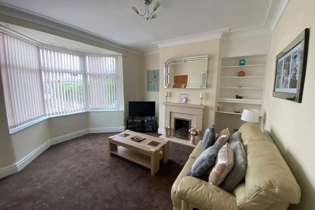 Sited In Lytham, Not Moss Side, Meadow Hse, Entire Hse, Sleeps 6 Lejlighed Moss Side  Eksteriør billede